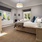 The Firs Tatil Evi